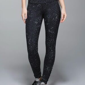 Lululemon Speed Tight III Full-On Luxtreme Star Crushed Coal Black Leggings EUC